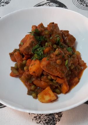 O poză a rețetei Tocăniță cu carne de vițeluș.
