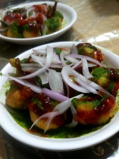राम लड्डू (Ram ladoo recipe in hindi) रेसिपी मुख्य फोटो