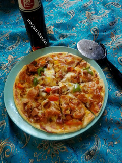 عکسی از دستور پیتزا مخلوط🍕🍷