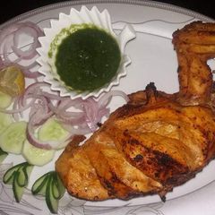 A picture of Chicken Tikka Chest Piece.