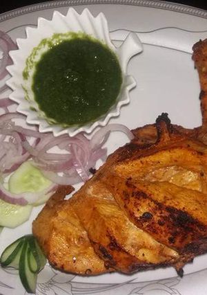 A picture of Chicken Tikka Chest Piece.