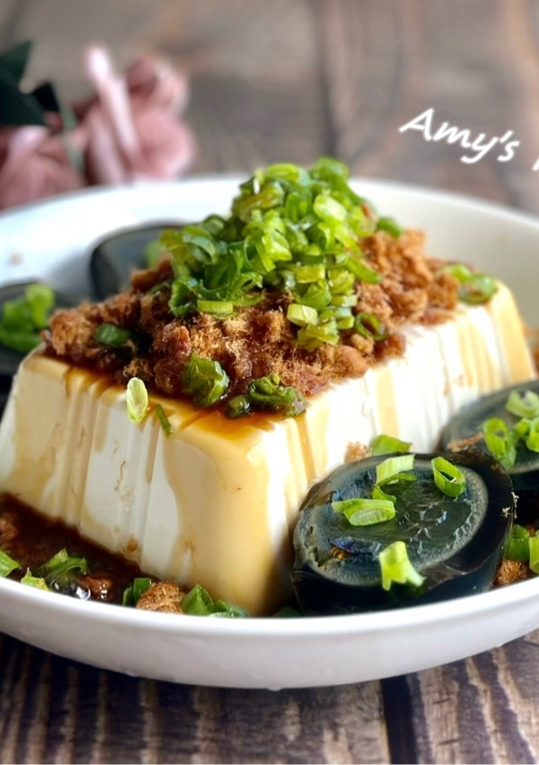 皮蛋豆腐 / 簡單家常小菜 的食譜成品照片