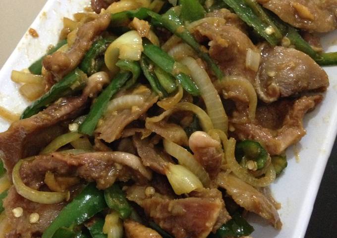 Resep Tumis lidah sapi bombay dan cabe hijau oleh Nesha Resep Tumis lidah sapi bombay dan cabe hijau oleh Nesha