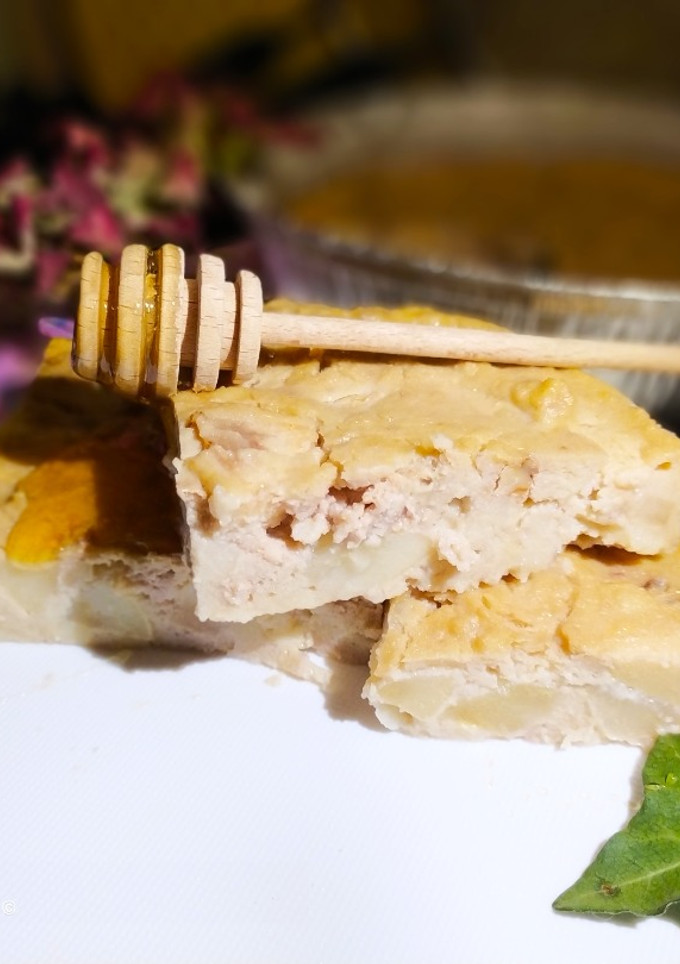 Una foto de Clafoutis de Pera y Nueces Sin Gluten