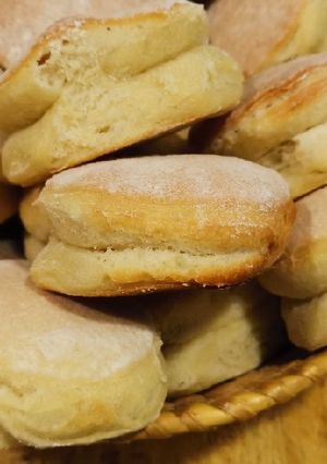 Una foto de Galletas-bizcochos caseros con grasa/manteca