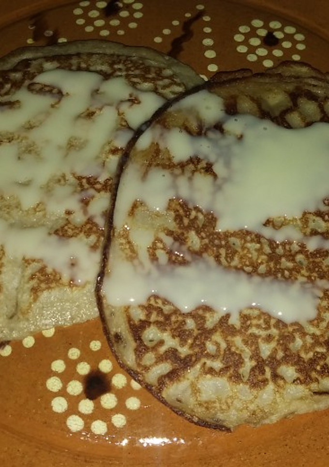 Una foto de Hot cakes de avena y plátano 🍌