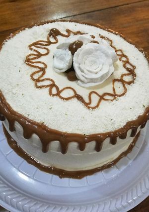 Una foto de Torta 4 leches 🥥❤