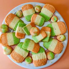 A picture of Tiranga Cookies.