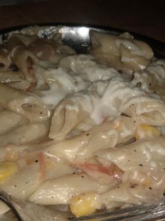व्हाइट सॉस पास्ता (white sauce pasta recipe in Hindi) रेसिपी मुख्य फोटो