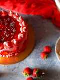 স্ট্রবেরি পেস্ট্রি কেক (strawberry pastry cake recipe in bengali)
