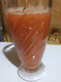 A picture of Cucumber and water melon juice.