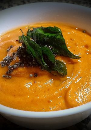 A picture of Tangy Tomato Chutney.