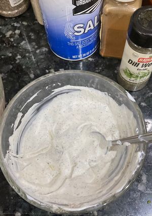A picture of Dill dip.