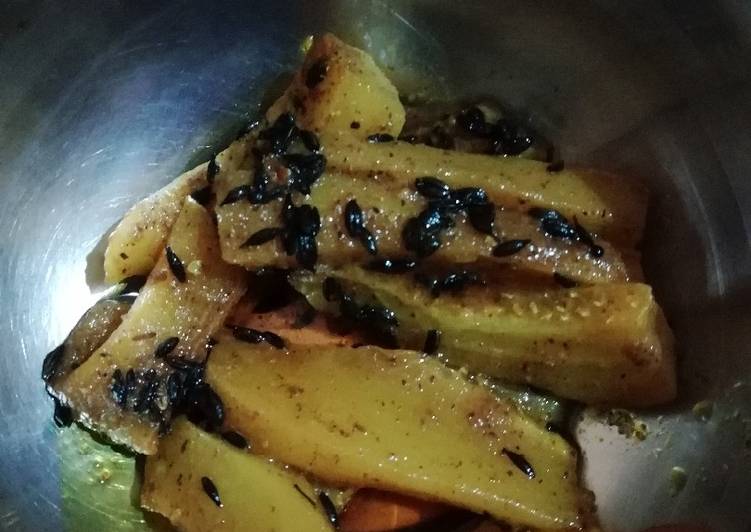 Simple Way to Make Super Quick Homemade Starfruit pickle