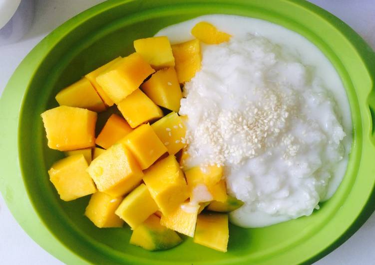 Langkah Mudah untuk Menyiapkan Mango Sticky Rice Cooker yang Lezat Sekali