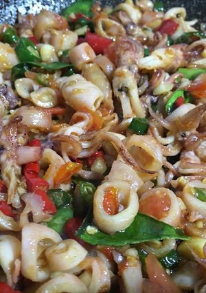 Foto resep Cumi Asin Pedas ala Emak Dewi