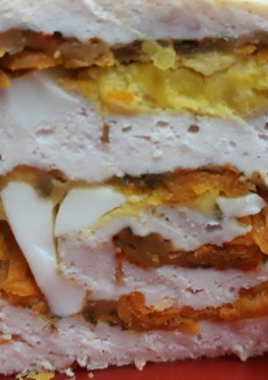 Una foto de Arrollado de pollo