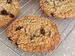 Chewy Fruity Flapjack Cookies