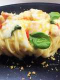 Tagliolini con crema di asparagi, capesante e bottarga
