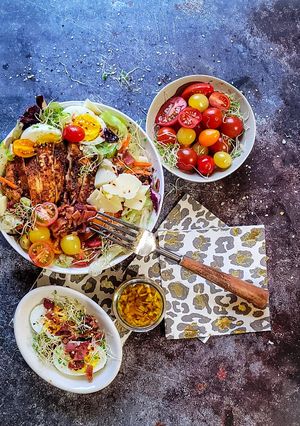A picture of Iceberg Salad with Paprika Chicken.