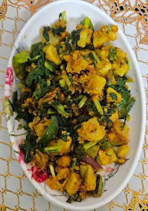 A picture of Radish capsicum sring onion junka by Shobha Rathod (green sabji).