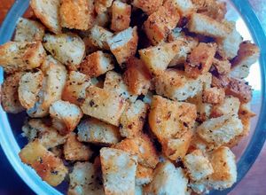 Una foto de Croûtons o Picatostes
