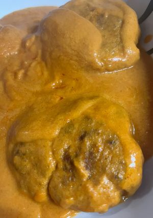 Una foto de Filetes rusos en salsa curry