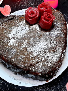 A picture of Dark Chocolate Cake.