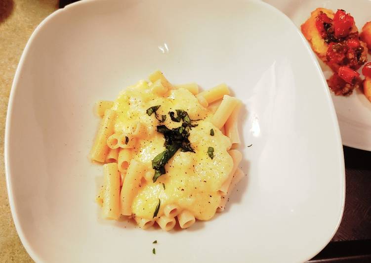 Grown Up Mac n Cheese Grown Up Mac n Cheese