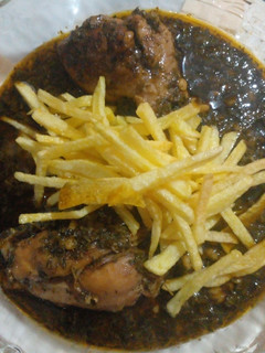 عکسی از دستور خورشت سبزی با لپه و سبزی خشک