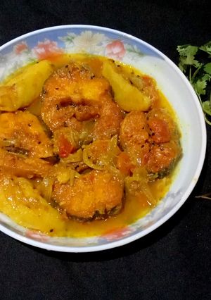 আড় মাছের রসা(Aar macher rosha recipe in Bengali) রেসিপির প্রধান ছবি