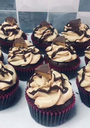 Une photo de Cupcakes 🧁 Reese’s peanut butter cup (beurre de cacahuète)