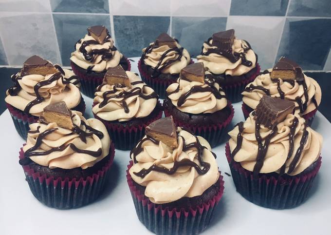 Cupcakes 🧁 Reese’s peanut butter cup (beurre de cacahuète)