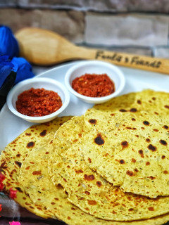 A picture of Besan Ki Roti With Tomato Chutney.