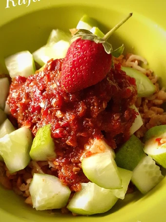 Cara Gampang Menyiapkan Resep  Rujak Tempe Teri Timun (Rujak 3T) yang Sempurna, Lezat Sekali