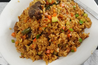 Anti Ribet, Bikin Nasi goreng oseng daging mercon Kekinian