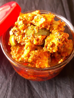 A picture of Mango pickle.