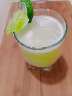 A picture of Cucumber lemonade.