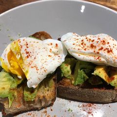 A picture of Paprika avocado & poached eggs.