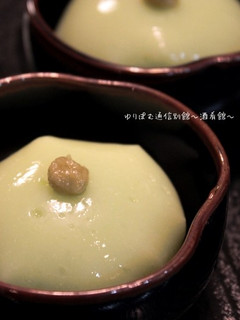 A picture of Super Easy 3-Minute Microwave Edamame Tofu.