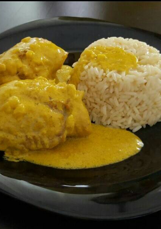 Una foto de Pollo al curry (light)