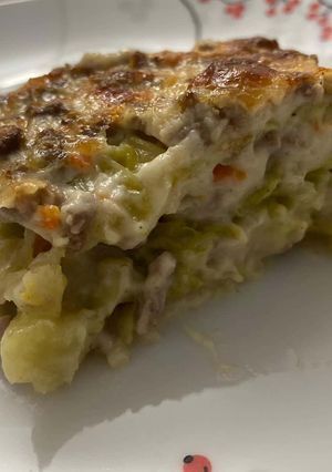 Foto di Sformato di verza con besciamella e ragù bianco di vitello
