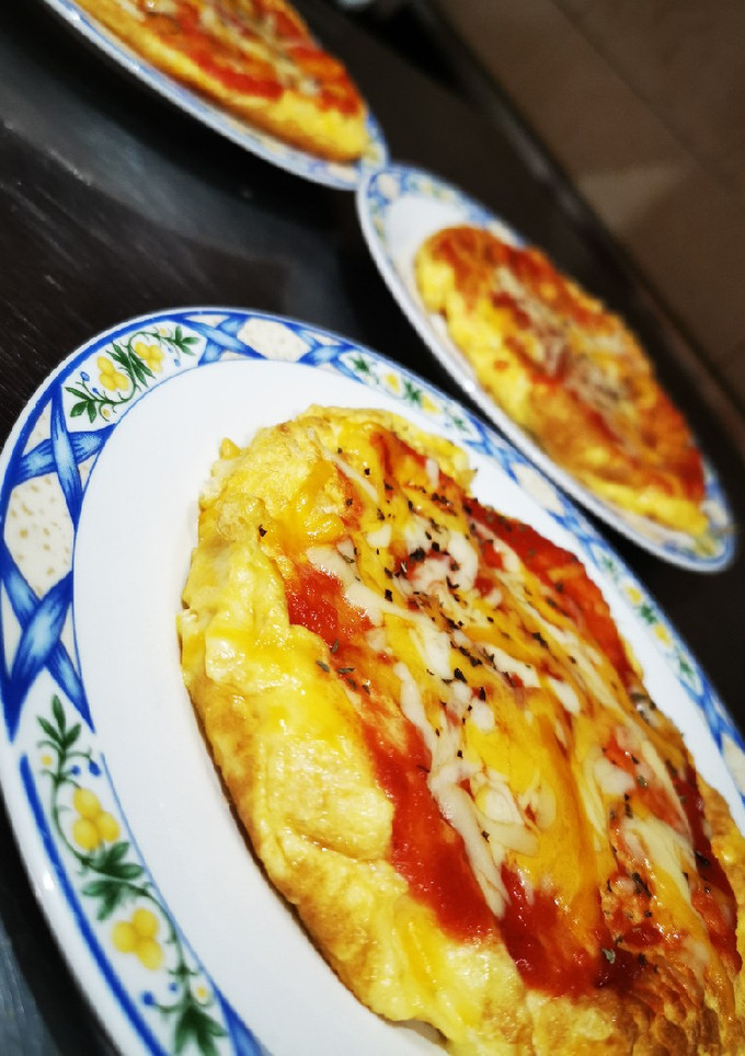 Una foto de Pizzas de huevo y mozzarella gluten free