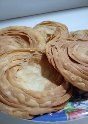 ખાજલી (khajli Recipe in gujarati) રેસીપી મુખ્ય ફોટો