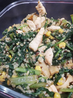 Una foto de Acelgas con pavo y quinoa