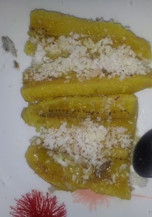 A picture of Healthy and quick breakfast with steamed Plantain.