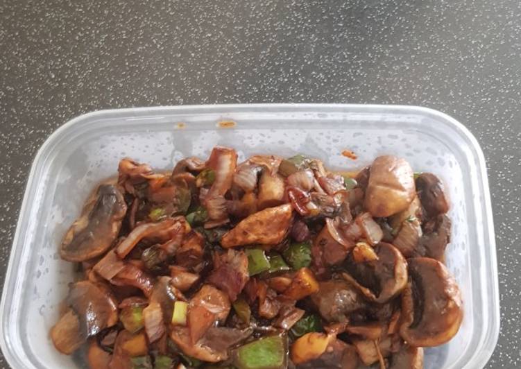 Simple Way to Prepare Homemade Chilli mushrooms