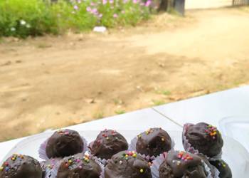 Masakan Populer Bola-bola Cokelat Tango ala Kangean Sedap Nikmat