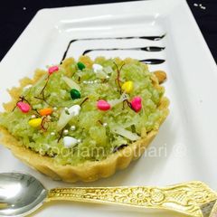 A picture of Lauki halwa tart.