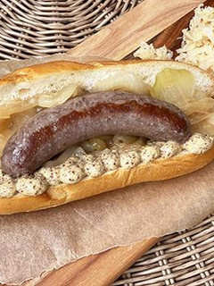 A picture of Wagyu Beef Beer Brats.